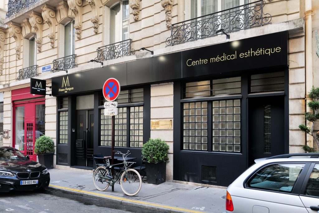 clinique esthétique Maison Marignan à Paris vue de la rue