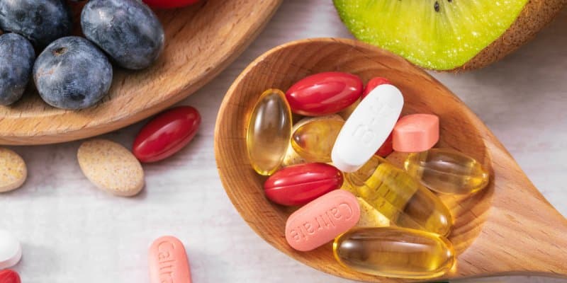 Avantages-vitamines-apres-greffe-capillaire